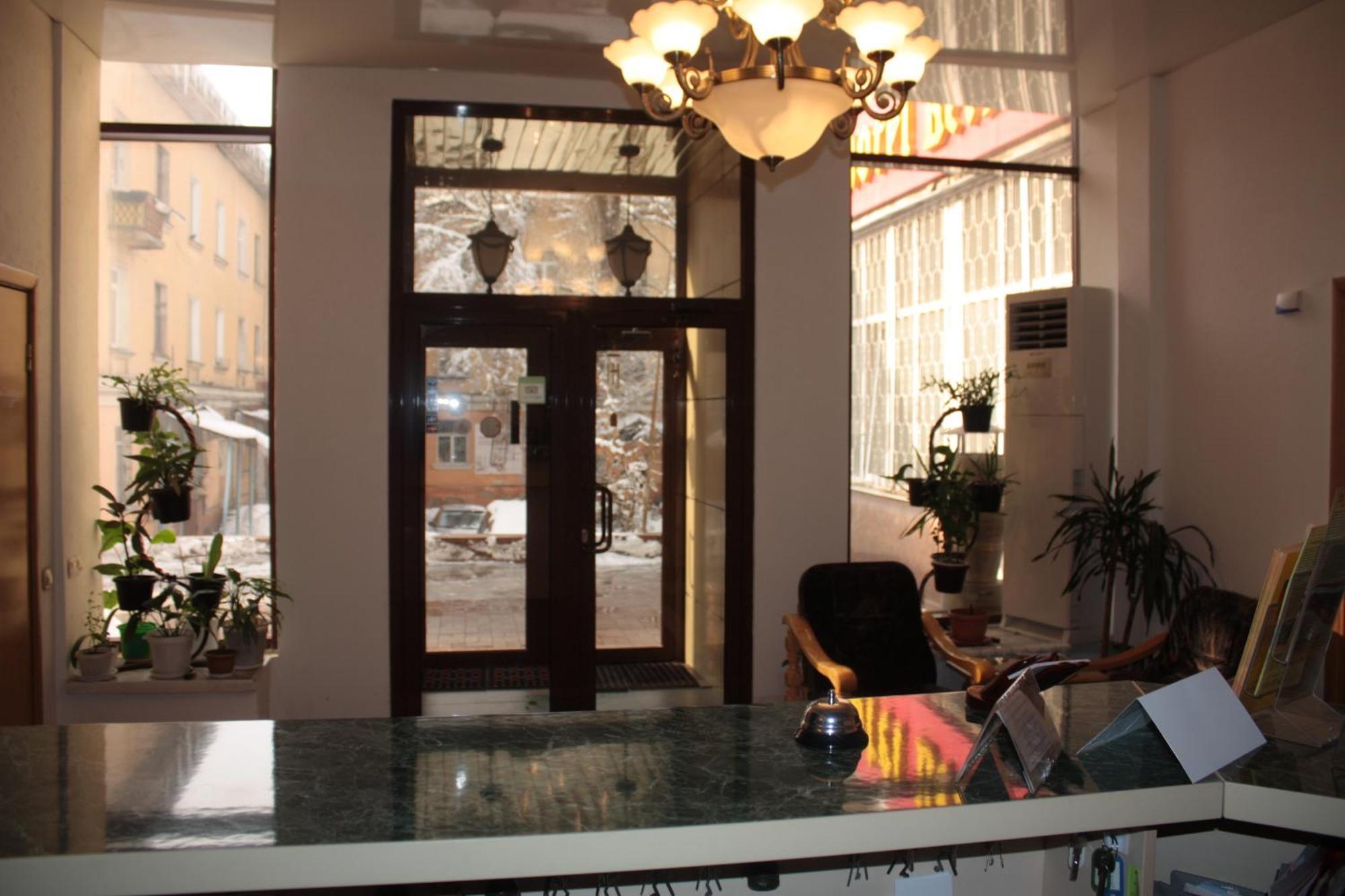Berkana Hotel Almaty Exterior photo
