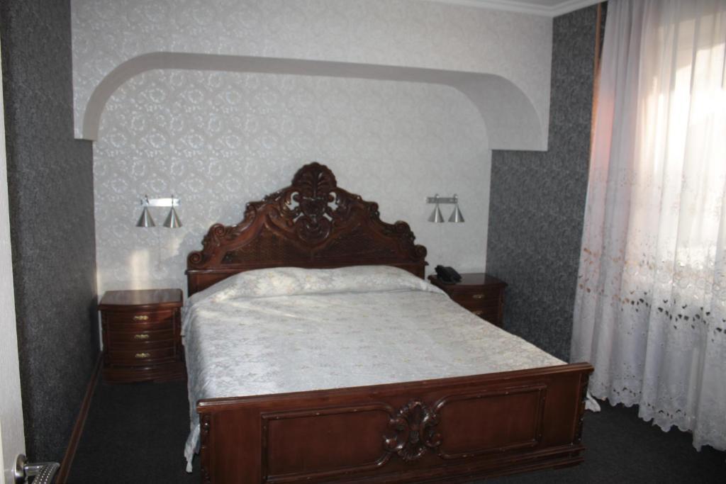 Berkana Hotel Almaty Room photo